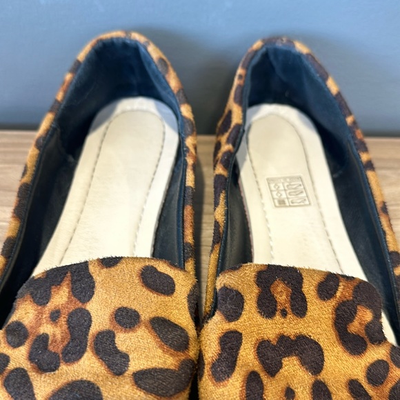 Super Comfy Leopard Loafers size 37 - Picture 3 of 5